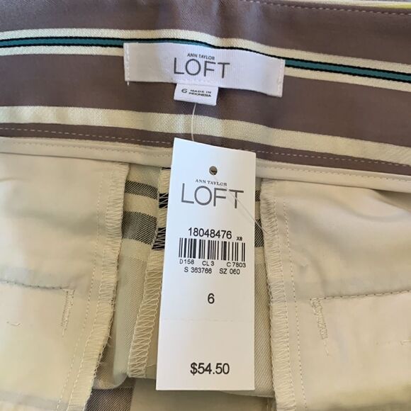 Loft the Riviera striped short Size 6 4” inseam NWT - Picture 8 of 8